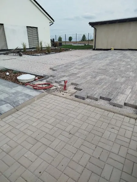Dlažba Levín